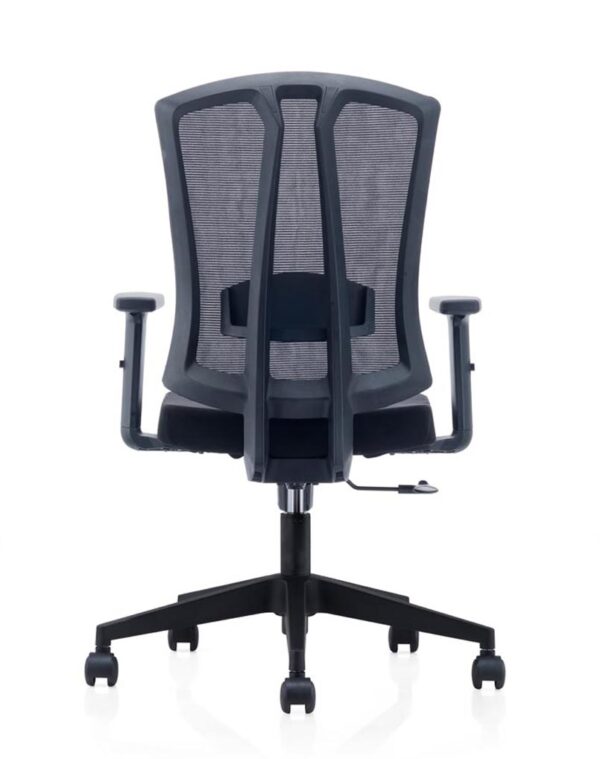 Macro Nylon Base Operator Chair