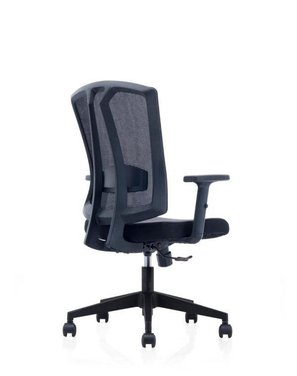Macro Nylon Base Operator Chair